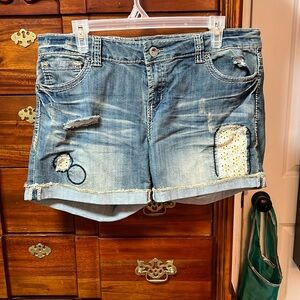 1st Kiss distressed denim jean shorts